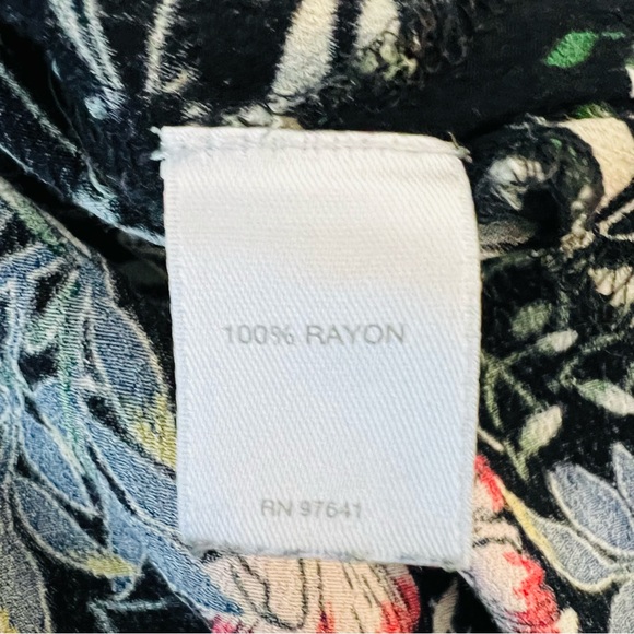 J Jill Floral Boat Neck Tunic With Side Slits and Flared Sleeves - Picture 6 of 7